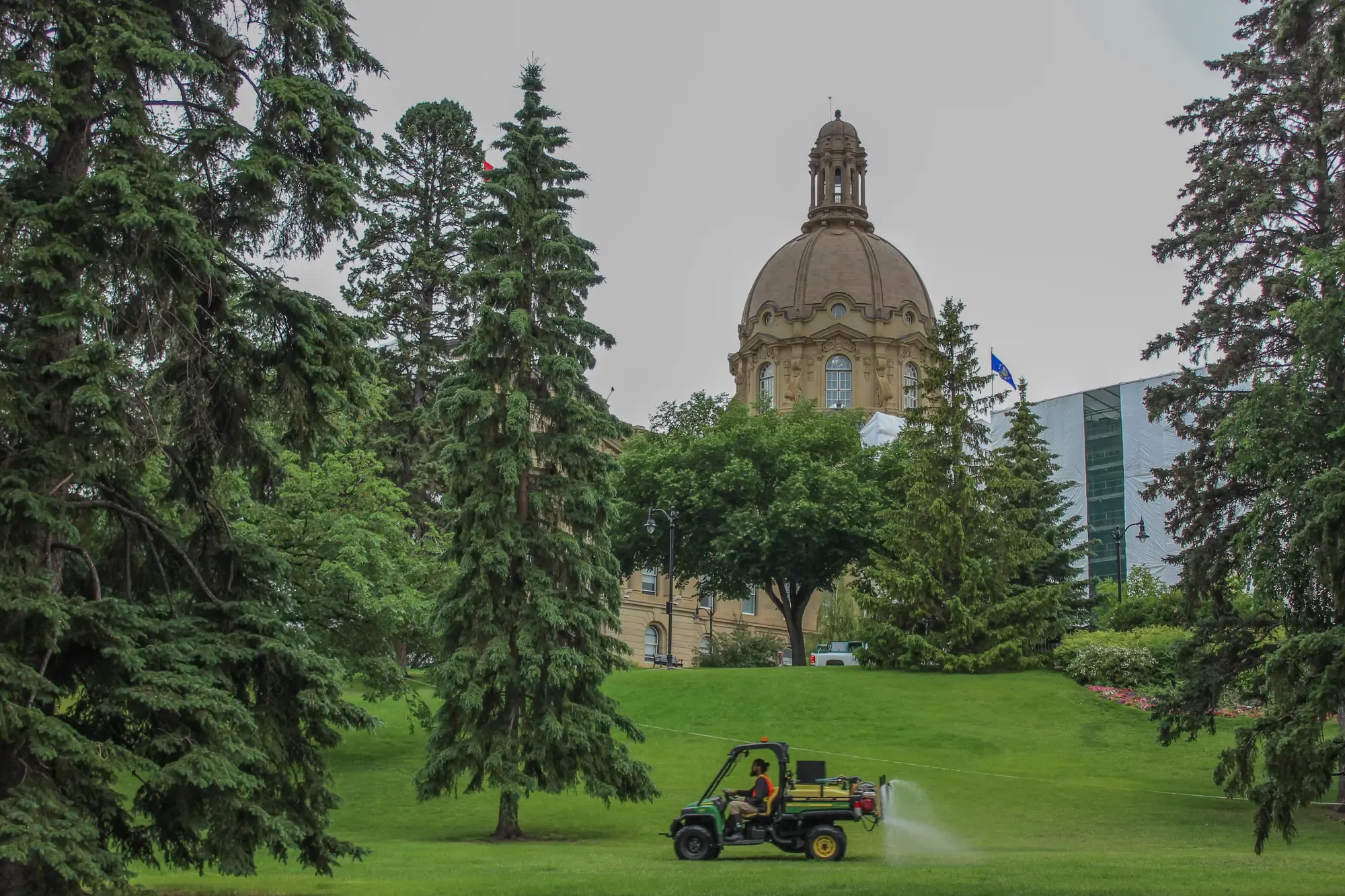 Green Oasis Gator spraying at Alberta Legislature grounds